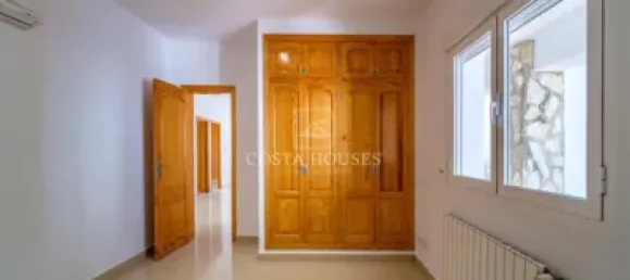 4 bedrooms House in Alicante, Spain No. 32722 17