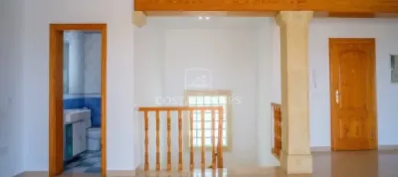 4 bedrooms House in Alicante, Spain No. 32722 2