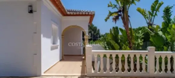 4 bedrooms House in Alicante, Spain No. 32722 37