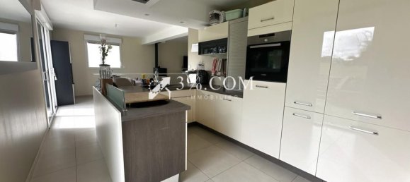 4 bedrooms House in Samer, France No. 156627 4