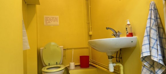 210m² Office in Epernay, France No. 61356 14