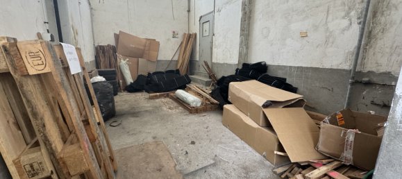 210m² Office in Epernay, France No. 61356 22