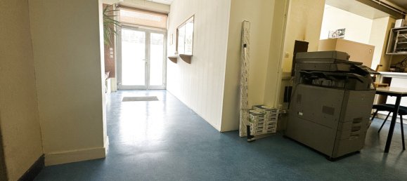 210m² Office in Epernay, France No. 61356 5