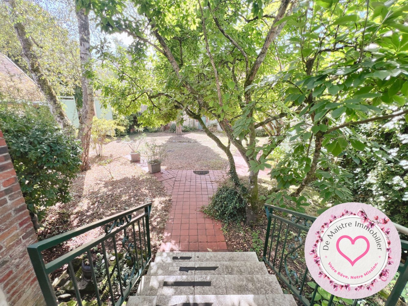 Дом с 6 спальнями в Узуэр-сюр-Луара, Франция № 251311