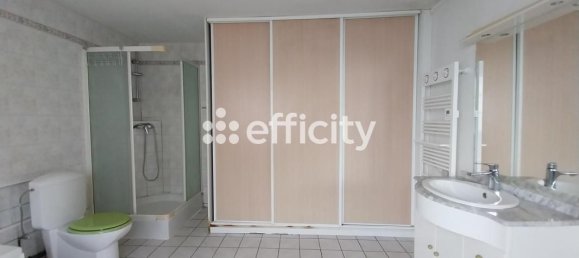 3 bedrooms House in Saint-Piat, France No. 253608 16