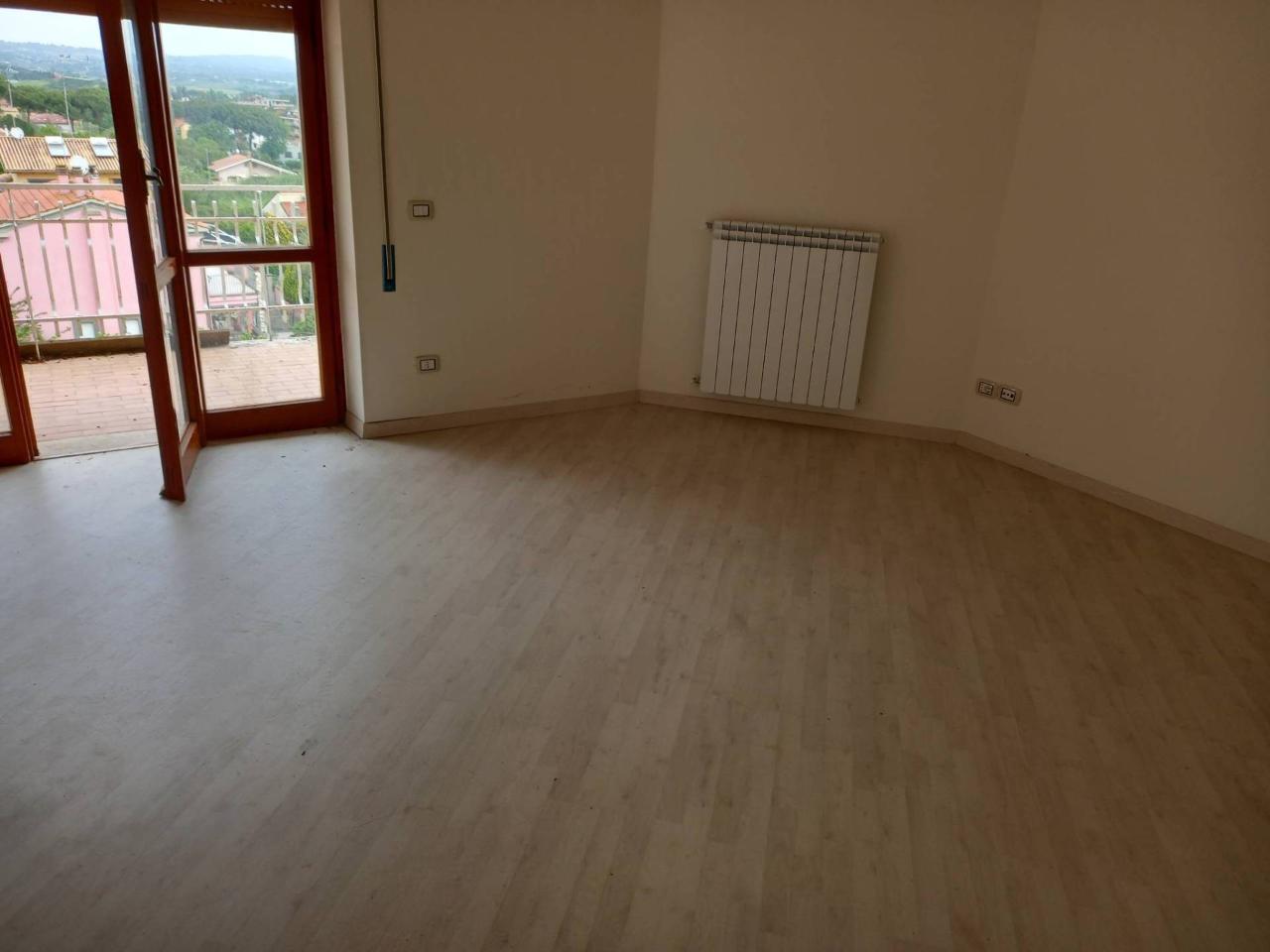 3-salle Penthouse à Rome, Italy No. 174035