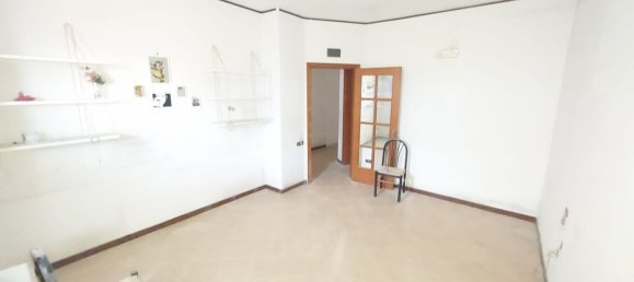 2-Zimmer Wohnung in Nocera Superiore, Italy, Nr. 101630 11