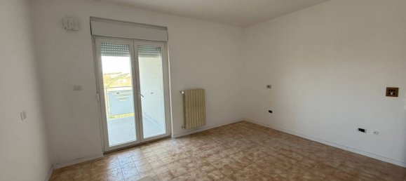 4 bedrooms Apartment in Ascoli Piceno, Italy No. 330649 5