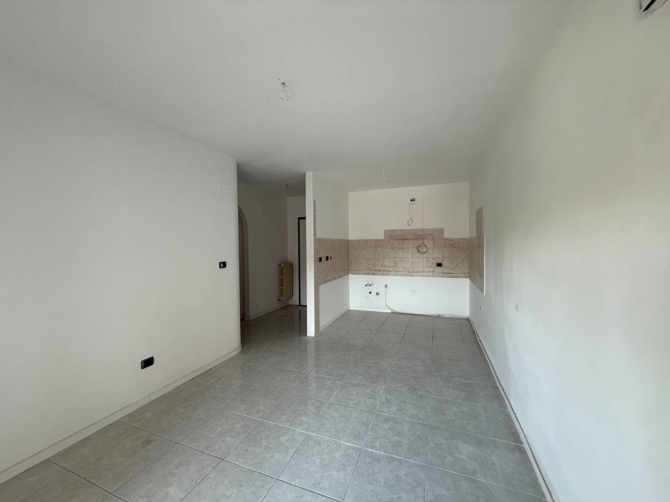 4 bedrooms Apartment in Ascoli Piceno, Italy No. 330649