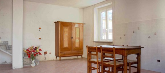 12 rooms House in Guardamiglio, Italy No. 253796 10