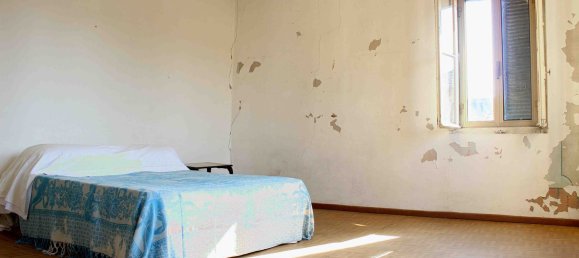 12 rooms House in Guardamiglio, Italy No. 253796 21