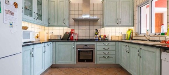 4 bedrooms House in Faro, Portugal No. 96414 3