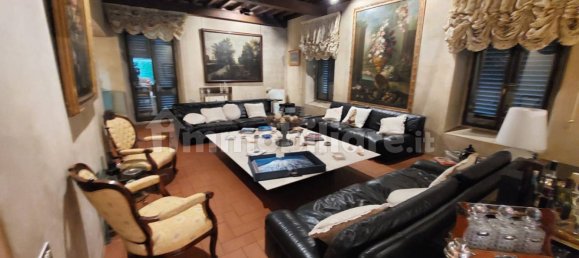 4 Schlafzimmer Villa in Florence, Italy, Nr. 197207 8