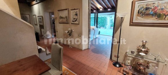 4 Schlafzimmer Villa in Florence, Italy, Nr. 197207 7
