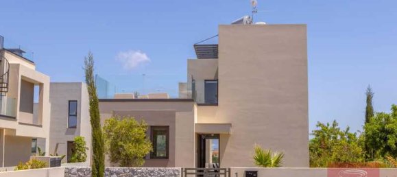 Villa de 3 dormitorios en Paralimni, Cyprus No. 19778 7