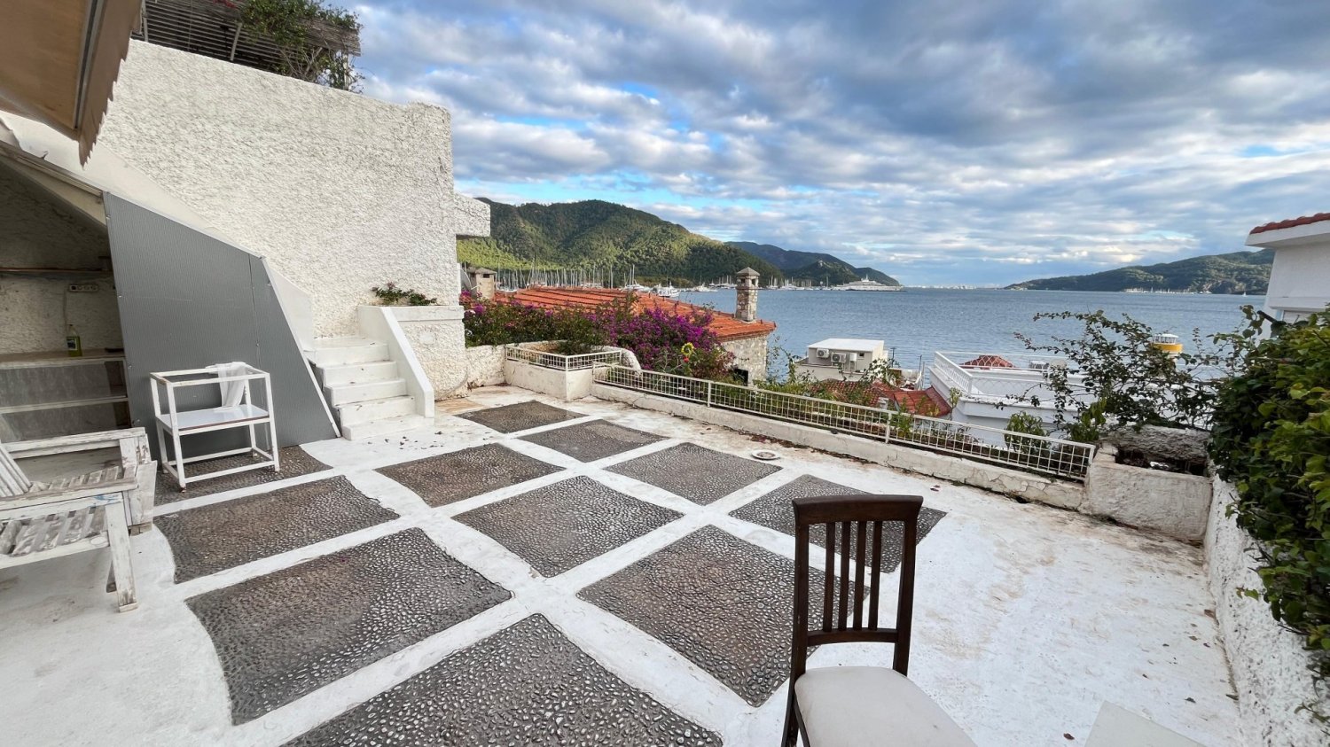 1 bedroom Commercial property in Marmaris, Turkey No. 17796