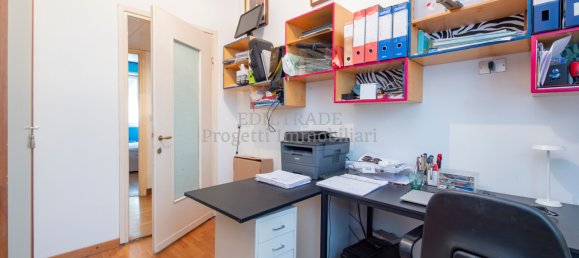 3 bedrooms Apartment in Milan, Italy No. 312360 25