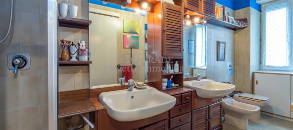 3 bedrooms Apartment in Milan, Italy No. 312360 23