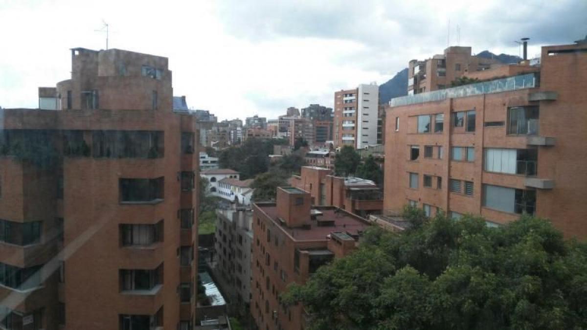 Casa de 3 dormitorios en Cundinamarca, Colombia No. 2189