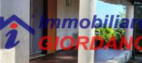 2 bedrooms House in Genzano di Roma, Italy No. 365429 5