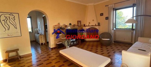 2 bedrooms House in Genzano di Roma, Italy No. 365429 6
