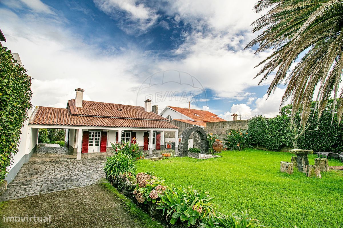 4 bedrooms House in Ponta Delgada, Portugal No. 159695