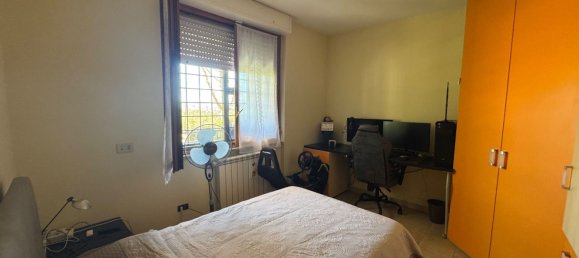 4 rooms Apartment in Rome, Italy No. 270271 8