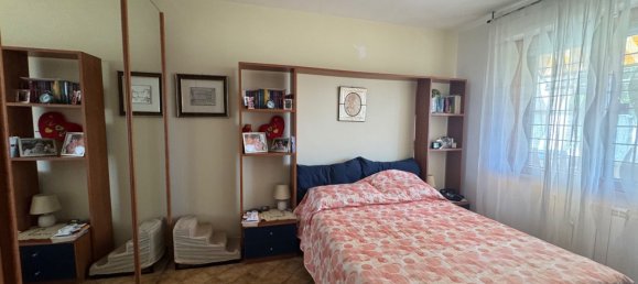 4 rooms Apartment in Rome, Italy No. 270271 18