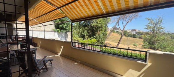 4 rooms Apartment in Rome, Italy No. 270271 3