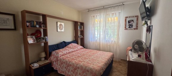 4 rooms Apartment in Rome, Italy No. 270271 17