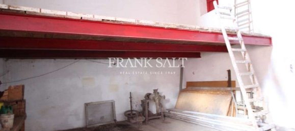 Gewerbliche Immobilie in Qormi, Malta 3400m², Nr. 13389 4