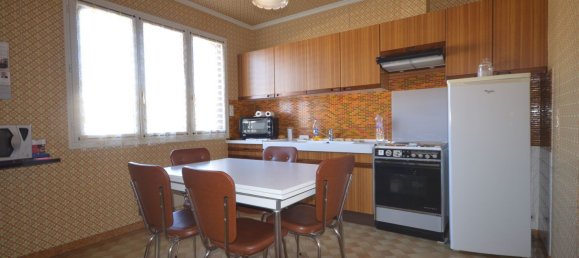 3 Schlafzimmer Haus in Boussac, France, Nr. 99571 8