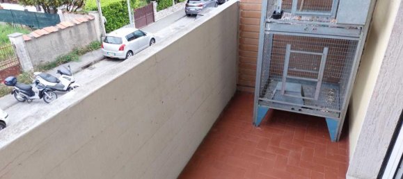 5 rooms Apartment in Carrara, Italy No. 178644 15