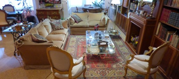 5 bedrooms Apartment in Valencia, Spain No. 9724 12