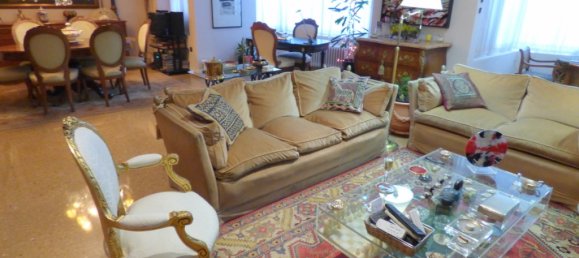 5 bedrooms Apartment in Valencia, Spain No. 9724 11