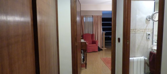 5 bedrooms Apartment in Valencia, Spain No. 9724 5