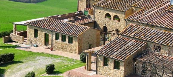 21 room House in Casole d'Elsa, Italy No. 170519 2