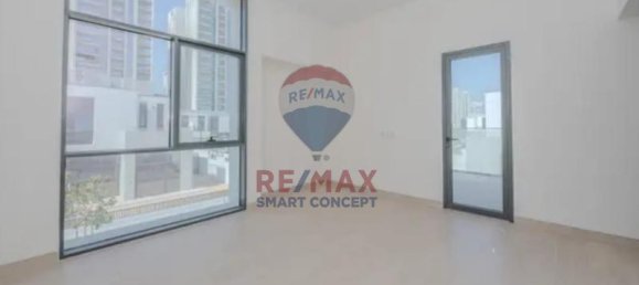 Adosado de 4 dormitorios en Al Furjan, UAE No. 95363 5