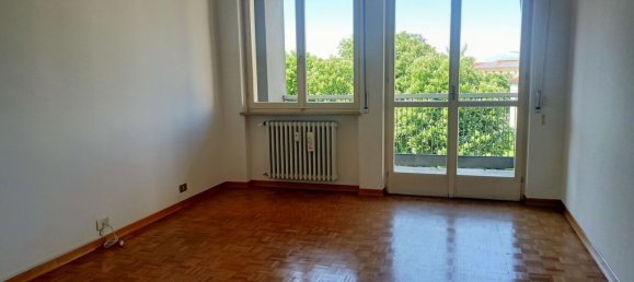 4 bedrooms Apartment in Udine, Italy No. 327407 15