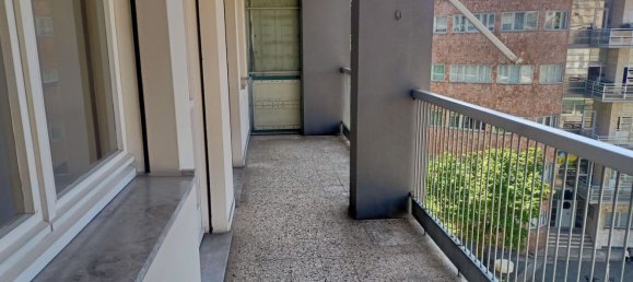 4 bedrooms Apartment in Udine, Italy No. 327407 3