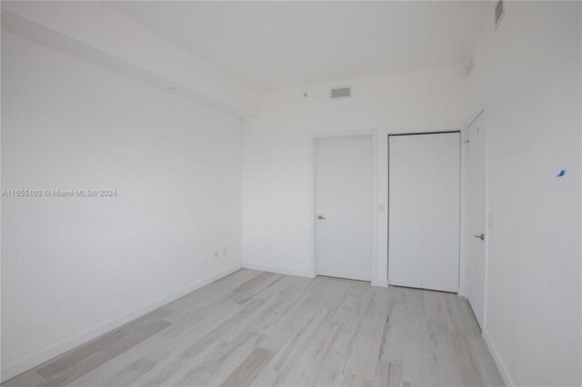 2 bedrooms House in Miami, USA No. 226195