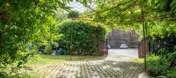 Дом с 4 комнатами в Триест, Италия № 271883 2