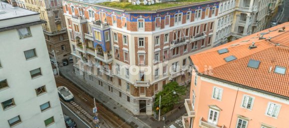 3 bedrooms Apartment in Trieste, Italy No. 38479 26