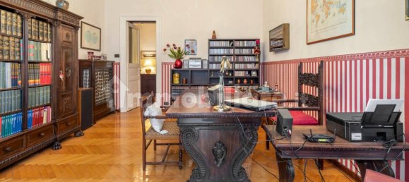 3 bedrooms Apartment in Trieste, Italy No. 38479 6