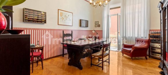 3 bedrooms Apartment in Trieste, Italy No. 38479 3