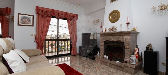 3 bedrooms House in Casal de Cambra, Portugal No. 54834 9