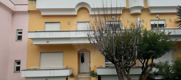 Дом с 3 спальнями в Калдаш да Раинья, Португалия № 20129 2