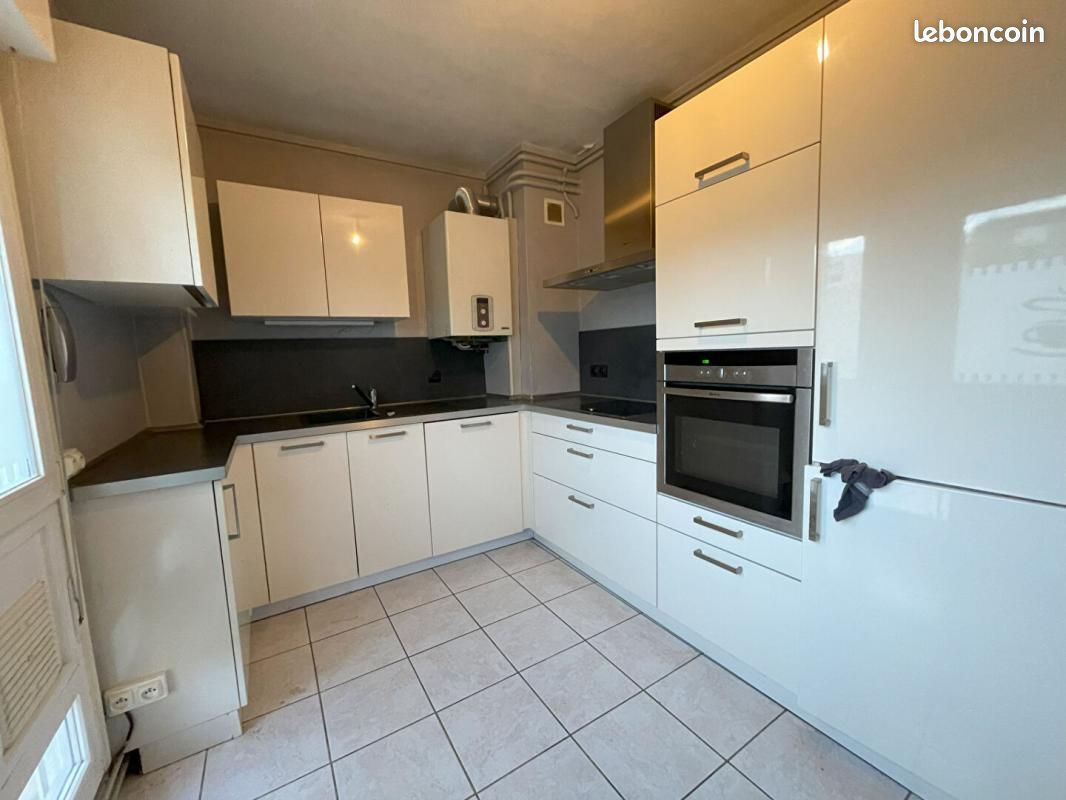 3 bedrooms Apartment in Saint-Max, France No. 67510