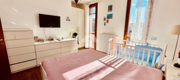 2 bedrooms Villa in Fornovo San Giovanni, Italy No. 359984 30