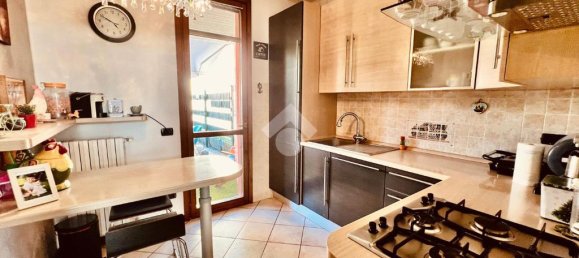 2 bedrooms Villa in Fornovo San Giovanni, Italy No. 359984 15